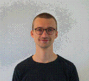 An animated GIF of 3D-scans of myself, which includes a normal image that holds for longer